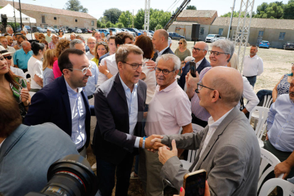 Presentó ayer en Gimenells el programa de los populares para la agricultura y la industria agroganadera y aseguró que “el agua será prioridad número uno” si gobierna