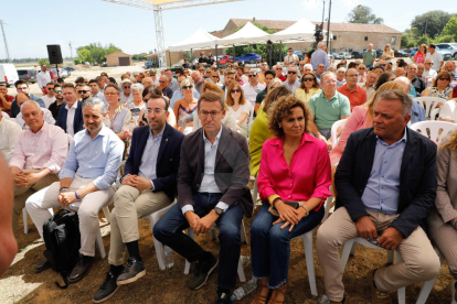 Presentó ayer en Gimenells el programa de los populares para la agricultura y la industria agroganadera y aseguró que “el agua será prioridad número uno” si gobierna