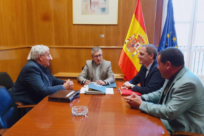 Ros, Morán y Crespín en la reunión mantenida ayer en Madrid.
