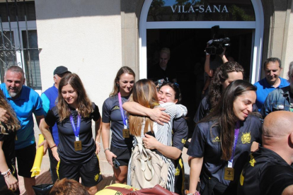 Vila-sana ret un emotiu homenatge a l'equip que diumenge es va proclamar
subcampió d'Europa