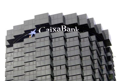 CaixaBank lleva su sede a Valencia y Gas Natural apuesta por Madrid 