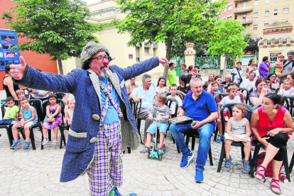 Payasos de Lleida recuerdan al artista Esteve Cuito