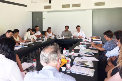 La reunió de Gavín amb els alcaldes de l’Alt Urgell.