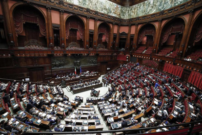 Vista general del Parlamento italiano durante la votación de los Presupuestos avalados por Bruselas.