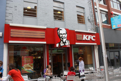 El dueño de La Tagliatella compra en Francia a KFC 15 locales por 33 millones