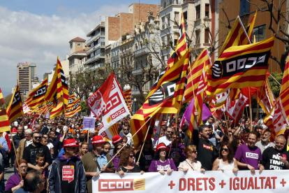Els organitzadors xifren en 30.000 els participants a Barcelona i la Guàrdia Urbana, en 5.000.