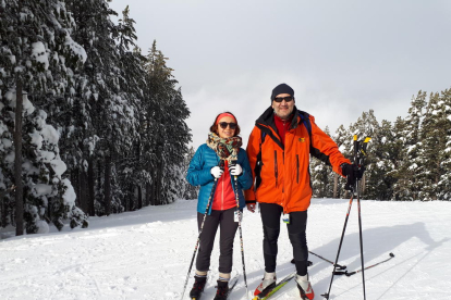 Miquel Parramon i la seua dona, el cap de setmana passat a les pistes de l’estació de Tuixent-la Vansa.