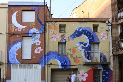 Alfarràs celebra su Festa Major con tres murales para decorar el pueblo