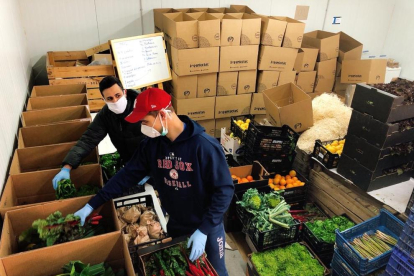 «En dos setmanes hem salvat 4.000 quilos de fruita i verdura»