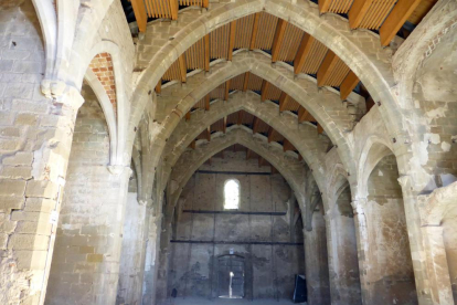 Imagen del interior de la antigua iglesia de Sant Domènec de Cervera.