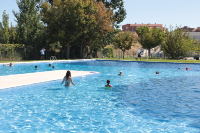 Lleida obre les piscines municipals de Balàfia i Cappont amb cita prèvia i mesures higièniques i de seguretat