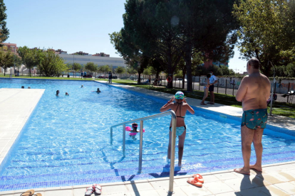 Lleida obre les piscines municipals de Balàfia i Cappont amb cita prèvia i mesures higièniques i de seguretat