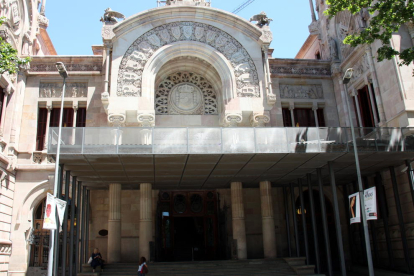 Vista de la fachada del Tribunal Superior de Justicia de Catalunya. 