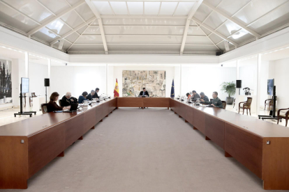 La reunión del comité de gestión técnico del coronavirus en Moncloa.