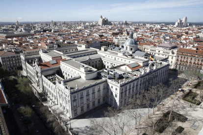 El Tribunal Supremo se reúne este domingo para resolver el recurso sobre la candidatura de Puigdemont a las europeas