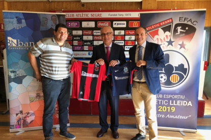 El Atlètic Lleida presenta el patrocinador del primer equipo del EFAC