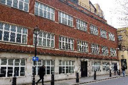 Desvelan una de las sedes secretas del espionaje británico en Londres