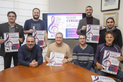 Els participants a la presentació ahir del cicle ‘Musicant l’Urgell. So & Patrimoni’.