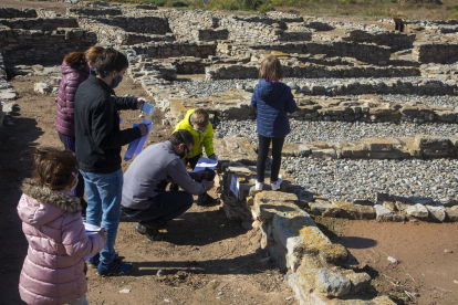 Mostra de la ceràmica cuita al forn ibèric reproduït als Estinclells de Verdú.