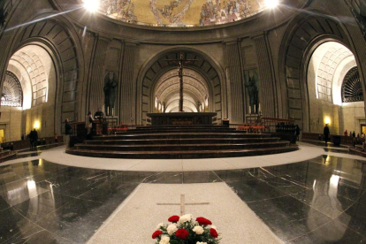 El interior de la basílica del Valle de los Caídos