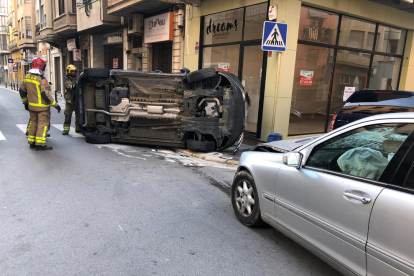 Tres ferits en un accident a Tortosa