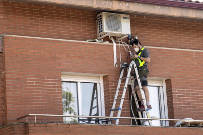 Obras en un edificio de La Seu d’Urgell.