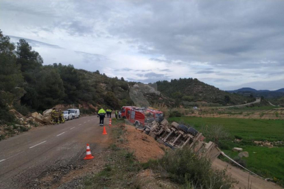 Un imatge de l'accident mortal en una pista de Vinaixa.