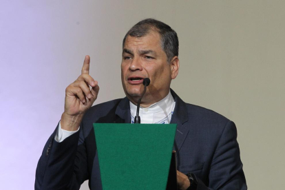 Piden ocho años para Correa por cobrar sobornos