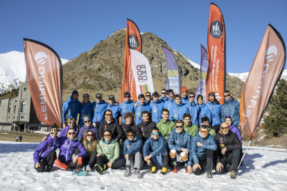 Los integrantes de la selección catalana y del centro de tecnificación de esquí de montaña se presentaron en la Vall de Núria.
