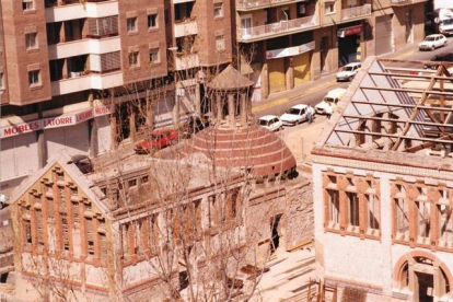 La voluntat de l'Ajuntament de Lleida, amb el recentment traspassat Frederic Vilà com a Regidor de Cultura, va permetre que l'any 1993 es pogués redactar el Projecte de Restauració i Remodelació, a càrrec de l'arquitecte Ezequiel Usón i Guardiola
