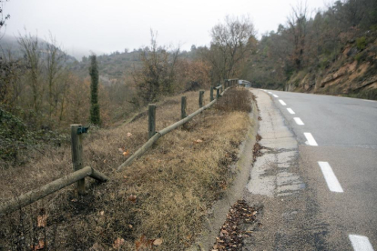 Lo que queda de la valla de la Font de Cal Porta, en Torà.