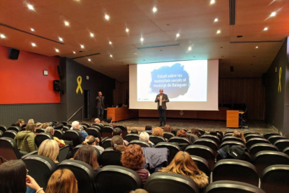 Presentación del informe de necesidades sociales en Balaguer. 