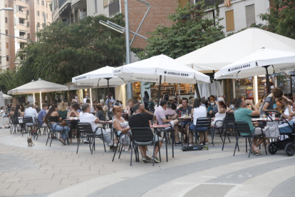 Fins avui només han pogut obrir aquells restaurants i bars de Lleida i sis municipis amb terrassa.