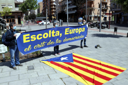 La Urbana de Lleida aixeca acta per saltar-se el confinament a entitats sobiranistes per fer un acte pel Dia d'Europa