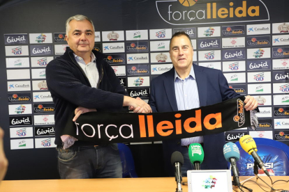 Albert Aliaga, a la presentació de Gustavo Aranzana, presidirà a partir d’ara el Força Lleida.