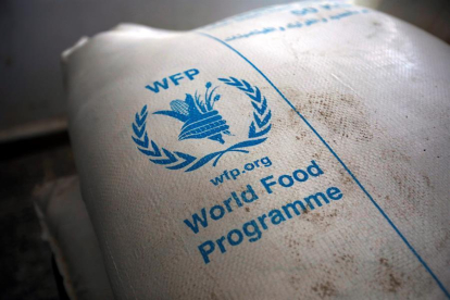 Una ració del Programa Mundial d'Aliments de l'ONU, preparada per ser distribuïda a Sanà, Iemen.