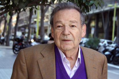 Mor als 80 anys Luis Racionero