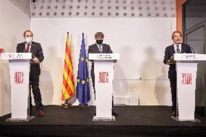 Torra, Puigdemont y Mas, desde Perpiñán, recelan del diálogo con el Estado y piden mediación