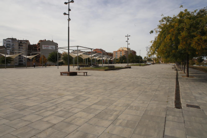 Vista actual del Parc de les Vies, entre los barrios del Clot, Pardinyes y Balàfia. 