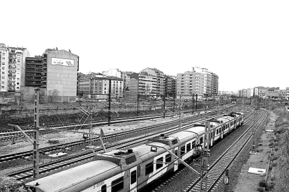 Vista actual del Parc de les Vies, entre els barris del Clot, Pardinyes i Balàfia.