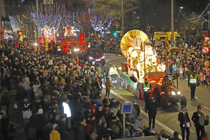 Imatge de la multitudinària rua del Nadal passat a Lleida.