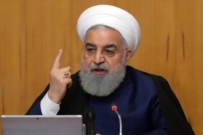 El president iranià, Hassan Rouhani, durant l’anunci.