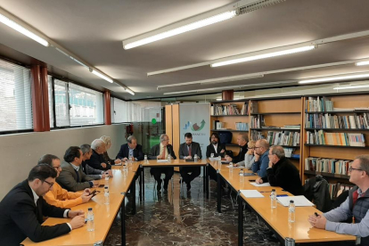 Reunió de PallarsActiu amb el president de FGC, Ricard Font i el d’esports, Gerard Figueras.