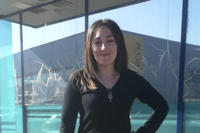A Tania Martínez, vecina de Lleida, le diagnosticaron fibromialgia hace más de un año. 