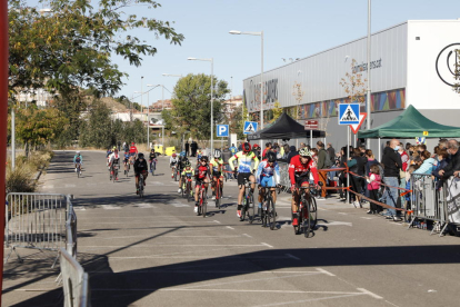 Los promesas del ciclismo catalán se dieron cita ayer en Lleida para disputar la Copa.