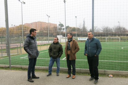 Els edils Toni Postius i Sergio González van visitar ahir les millores.