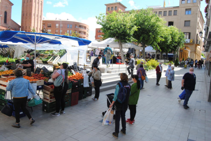 Imagen de ayer del mercado de Mollerussa. 