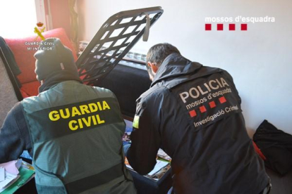 Uno de los detenidos en el operativo de Mossos y Guardia Civil el pasado febrero en Torrefarrera. 