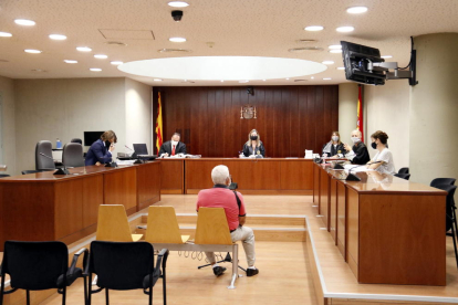 La filla de l'home acusat d'abusar de la néta a Lleida: 