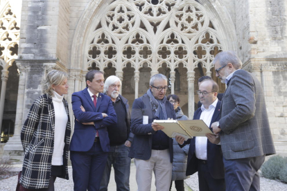 El primer secretario del PSC, Miquel Iceta, ha visitado este miércoles la Seu Vella, candidata a patrimonio de la Unesco.